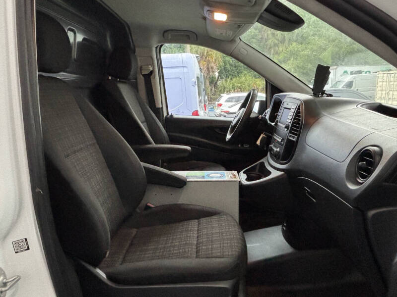 2016 Mercedes-Benz Metris Cargo