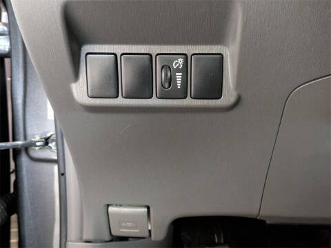 2012 Toyota Prius v Two