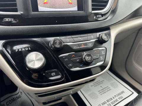 2018 Chrysler Pacifica Touring L