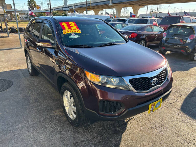 2013 Kia Sorento for sale at Texas 1 Auto Finance in Kemah TX