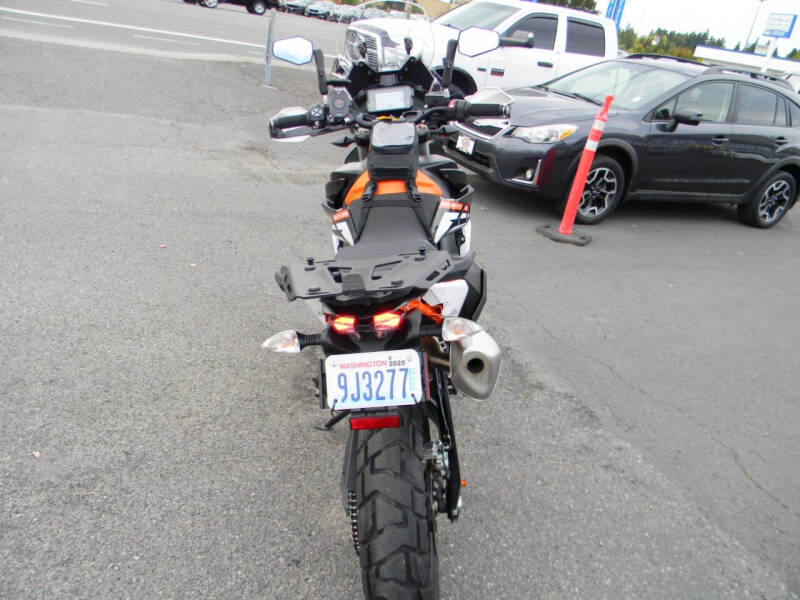 2022 KTM 890 Adventure R