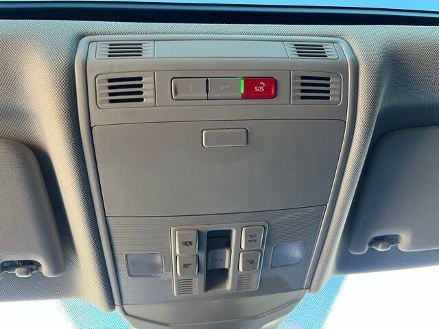 2025 Volkswagen Jetta SEL