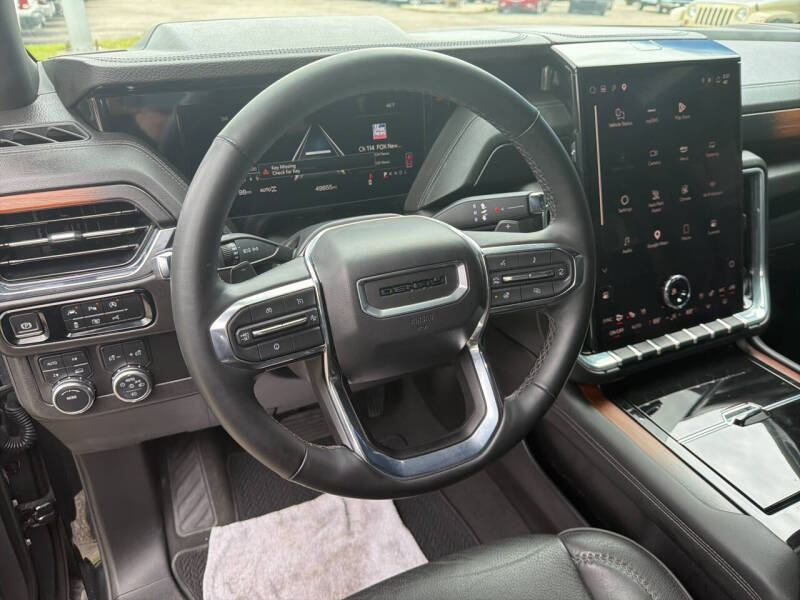 2025 GMC Yukon XL Denali