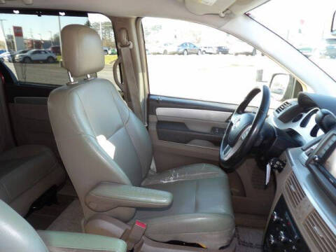 2012 Volkswagen Routan