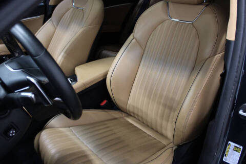 2022 Genesis G70