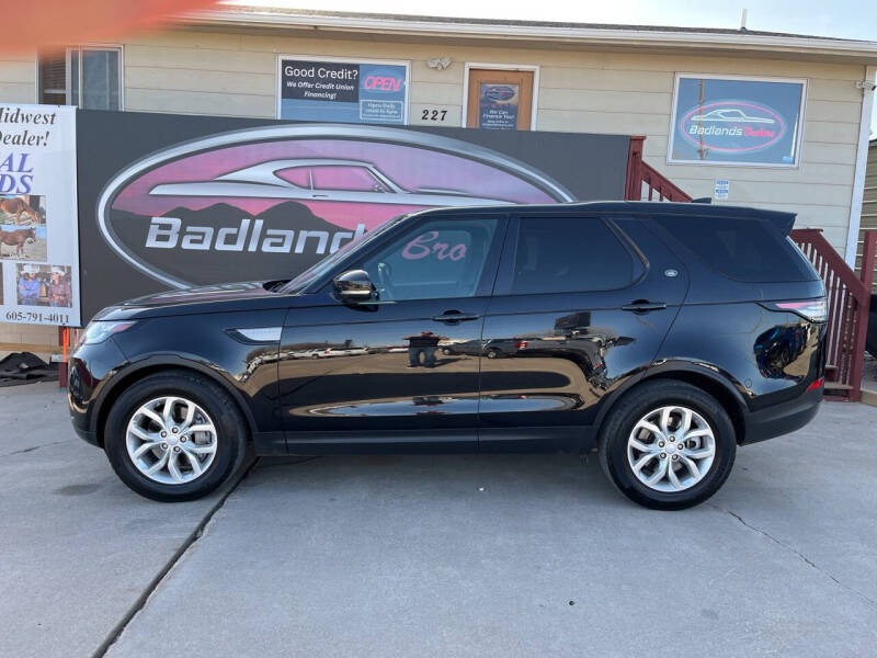 2020 Land Rover Discovery SE's photo