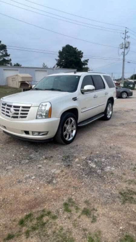2011 Cadillac Escalade Luxury