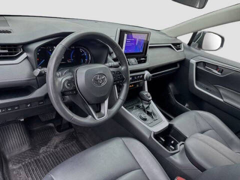 2023 Toyota RAV4 Hybrid XLE Premium