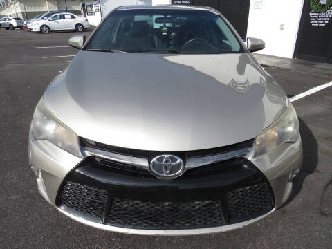2017 Toyota Camry SE