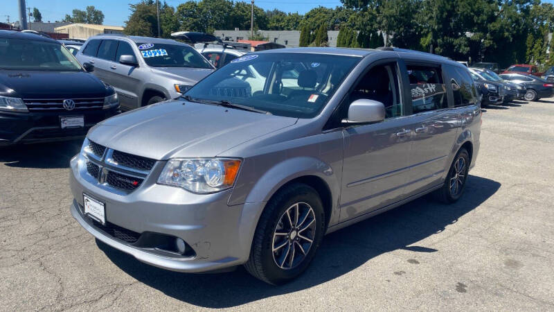 2017 Dodge Grand Caravan SXT