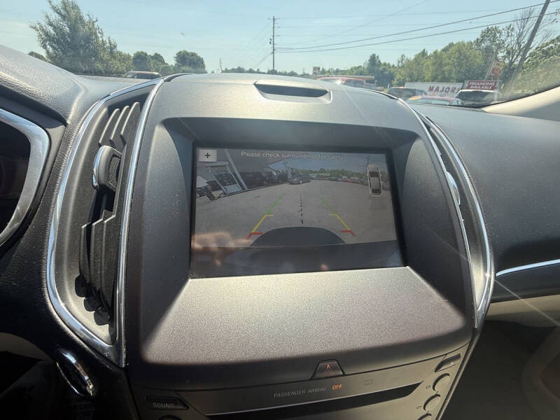 2017 Ford Edge Titanium