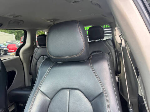 2017 Chrysler Pacifica