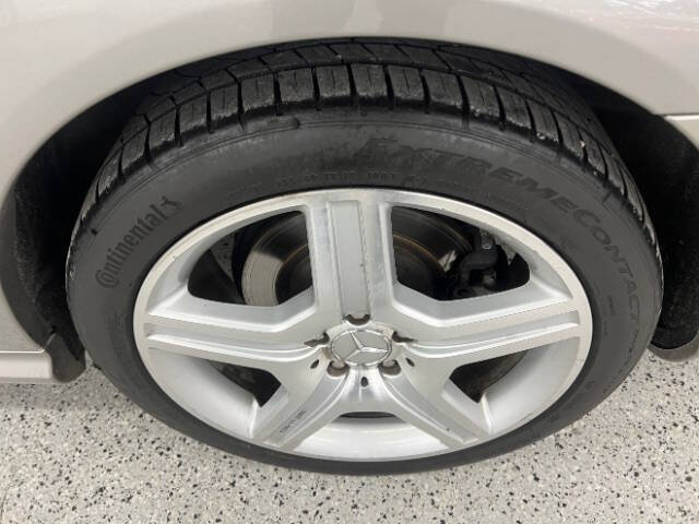 2009 Mercedes-Benz S-Class S 550 4MATIC