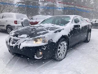 2006 Pontiac Grand Prix for sale at Chuckie Bizzarro's Fleetwing Auto in Erie, PA