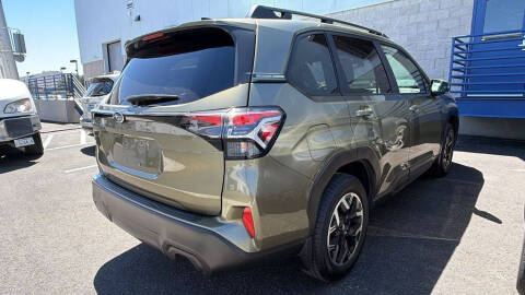 2025 Subaru Forester Premium