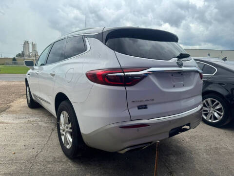 2020 Buick Enclave Essence