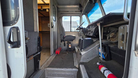 2018 Freightliner MT45 Chassis