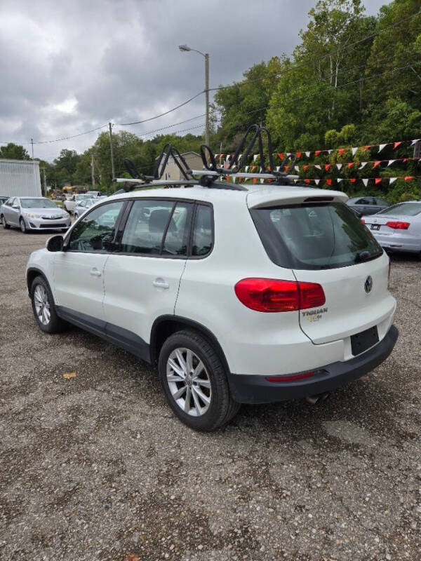 2017 Volkswagen Tiguan 2.0T Limited S 4Motion