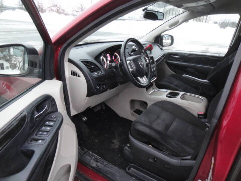 2015 Dodge Grand Caravan SXT Plus