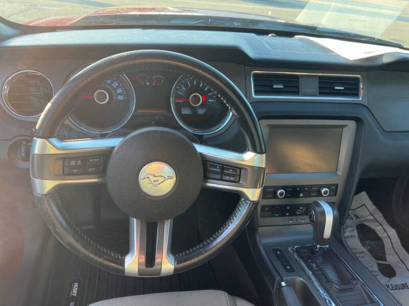 2014 Ford Mustang V6