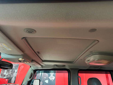 2004 HUMMER H2
