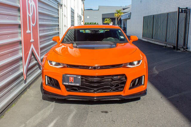 2019 Chevrolet Camaro 40