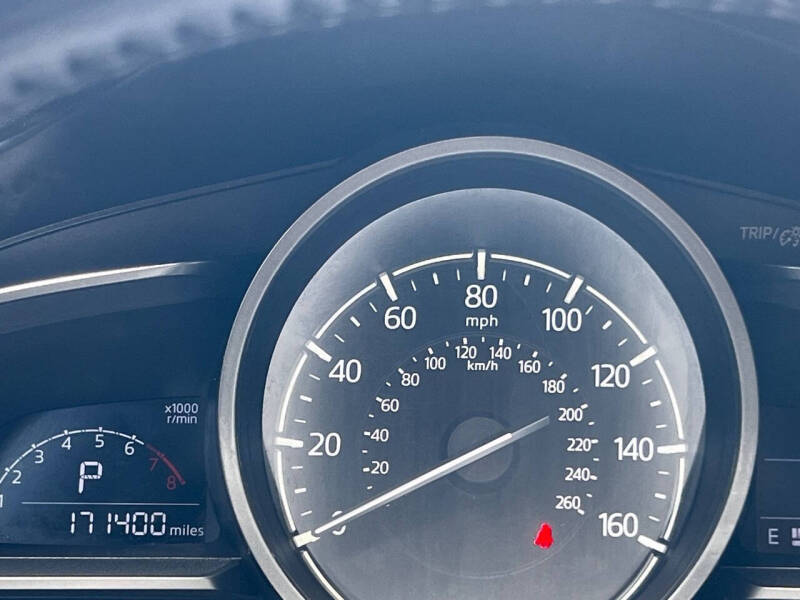 2017 Mazda MAZDA3 Touring