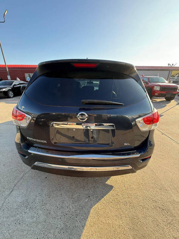 2014 Nissan Pathfinder SL