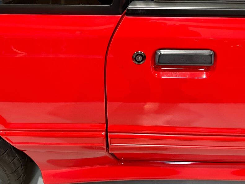 1993 Ford Mustang SVT Cobra