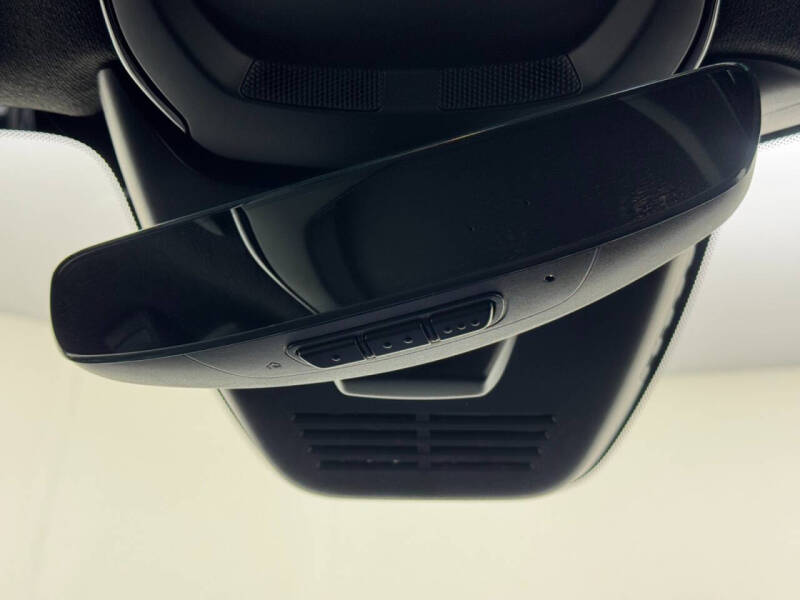 2024 Volvo XC40 Recharge Twin Plus