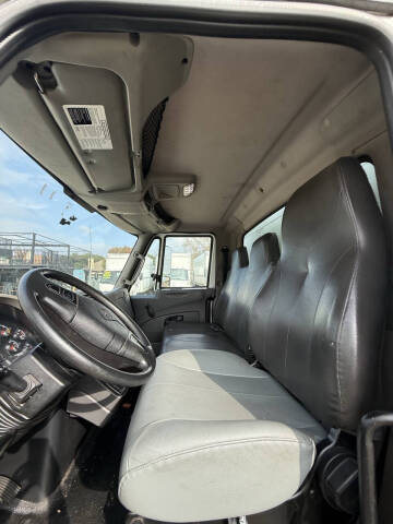 2018 International DuraStar 4300