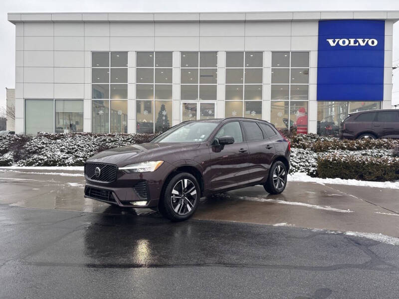 2026 Volvo XC60 B5 Plus