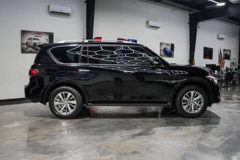 2017 Infiniti QX80