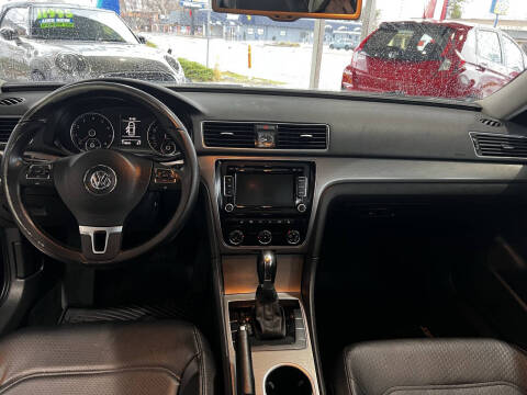 2014 Volkswagen Passat 1.8T SE PZEV