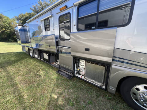 2002 Foretravel GV320 4010