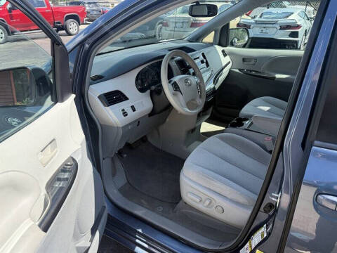 2014 Toyota Sienna