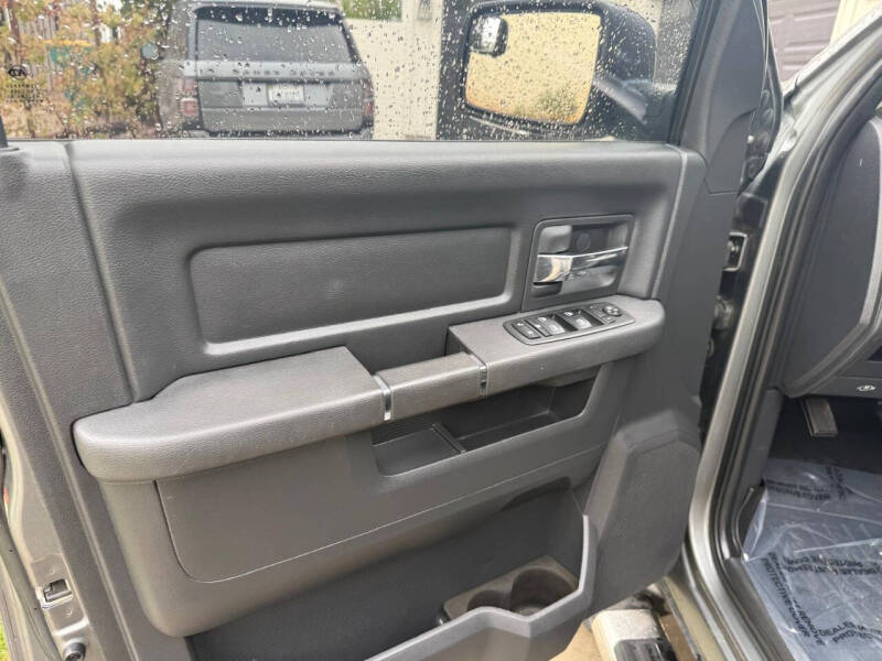 2011 RAM 1500 ST