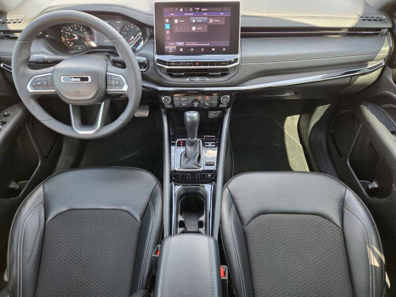 2023 Jeep Compass Altitude