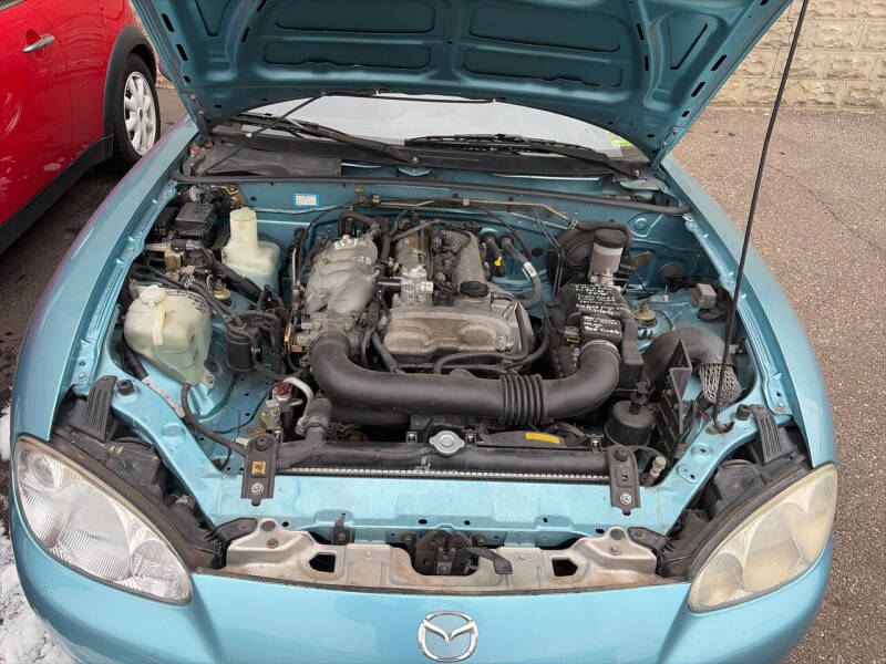 2002 Mazda MX-5 Miata SE