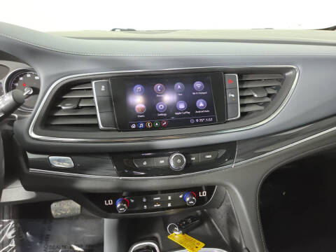 2020 Buick Enclave Essence