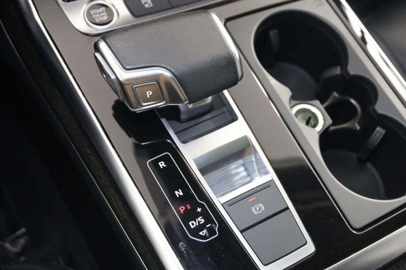 2022 Audi Q7 quattro Premium Plus 55 TFSI