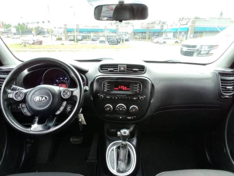 2014 Kia Soul +