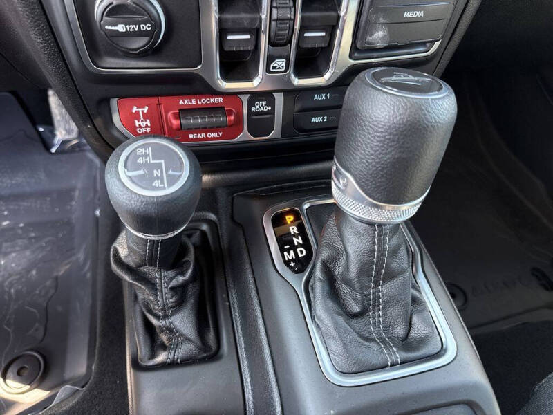 2026 Jeep Gladiator Willys