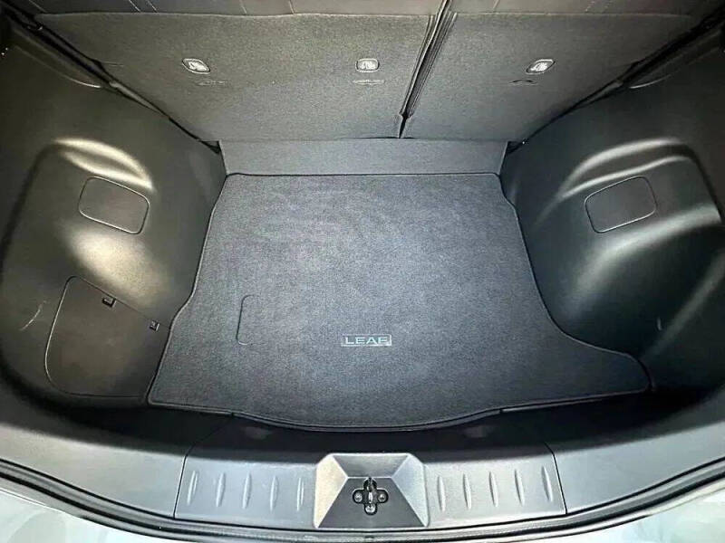2020 Nissan LEAF SV
