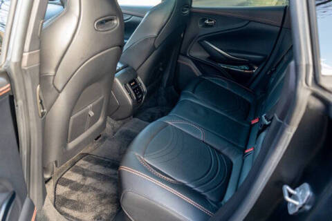 2022 Aston Martin DBX