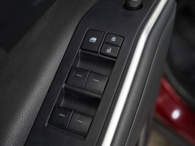 2024 Toyota Highlander Hybrid XLE