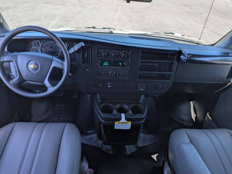 2026 Chevrolet Express 2500