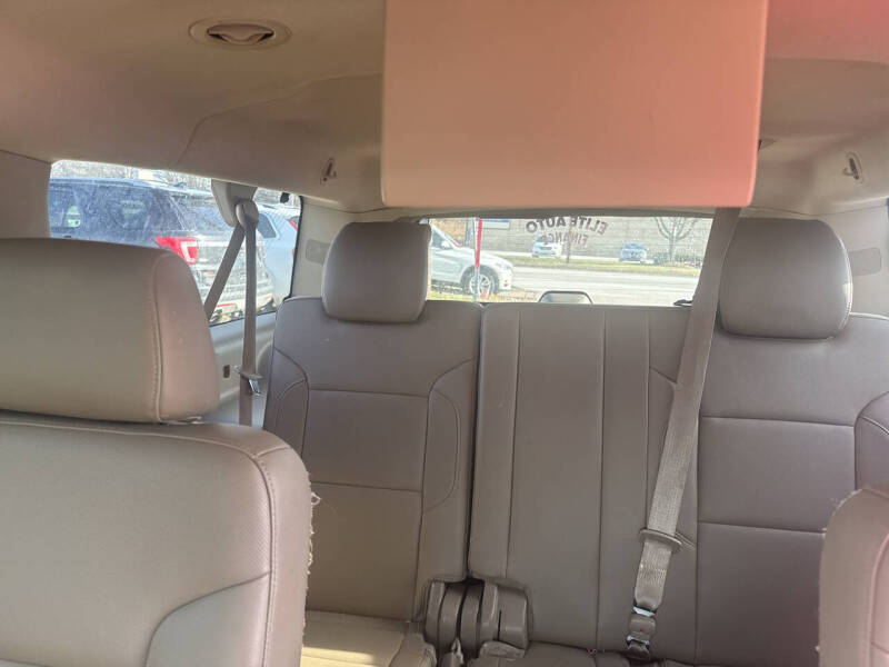 2015 GMC Yukon XL SLT