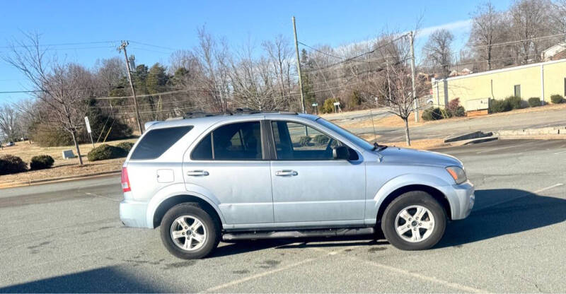 2005 Kia Sorento LX