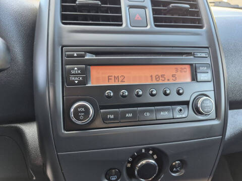 2017 Nissan Versa 1.6 S Plus